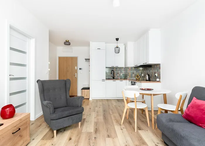 Apartment Czerwone Maki With Garden By Bookinghost Krakau