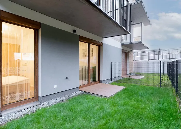 Czerwone Maki With Garden By Bookinghost Apartment